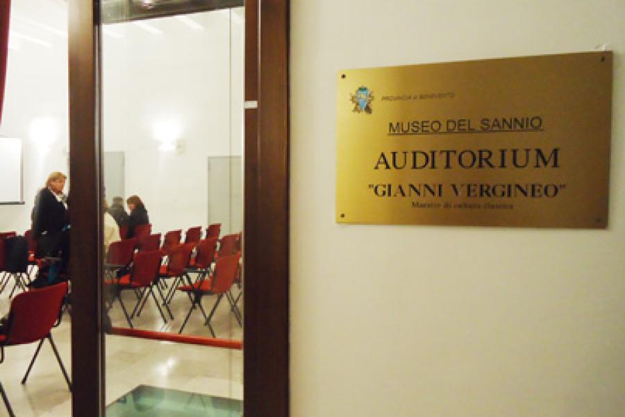 AUDITORIUM VERGINEO INGRESSO