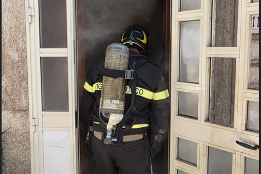 INCENDIO CUSANO MUTRI 1