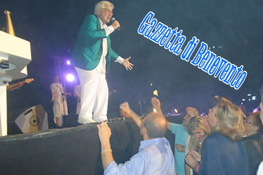 PEPPINO DI CAPRI 01