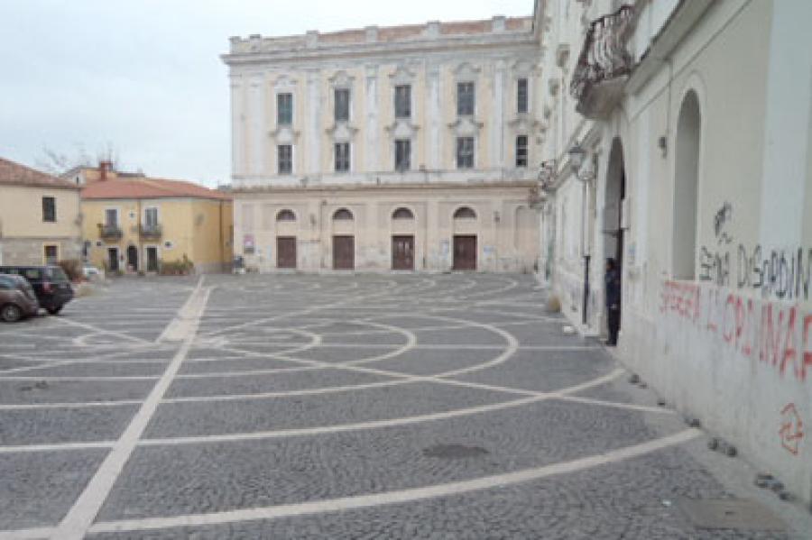 PIAZZA ARECHI II 01.04.16