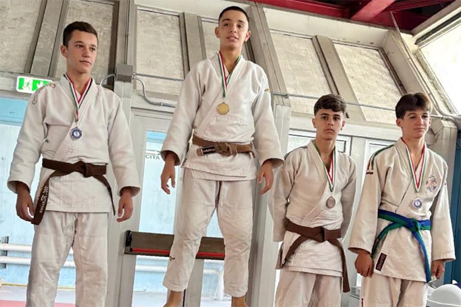 ASD OLIMPIC CENTER JUDO 01