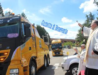 BENEDIZIONE AUTO 13