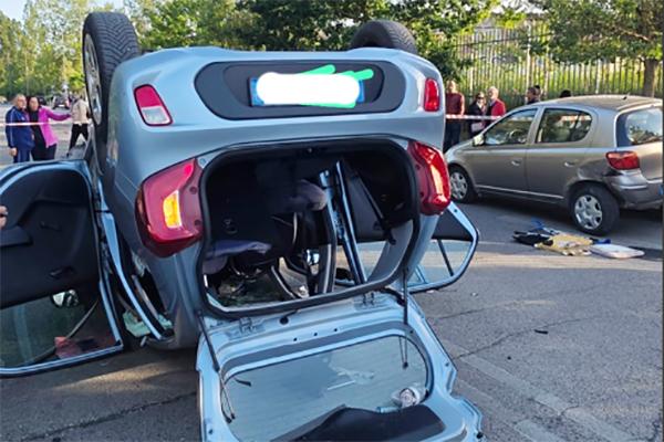 INCIDENTE VIA MORO 04