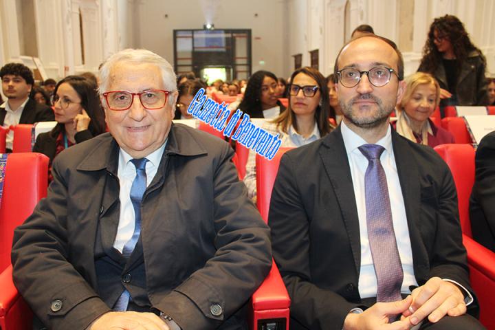 VIOLENZA GENERE 16