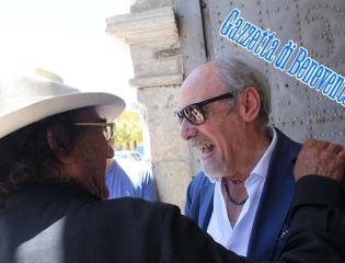 UNA VOCE PRESENTAZIONE 02