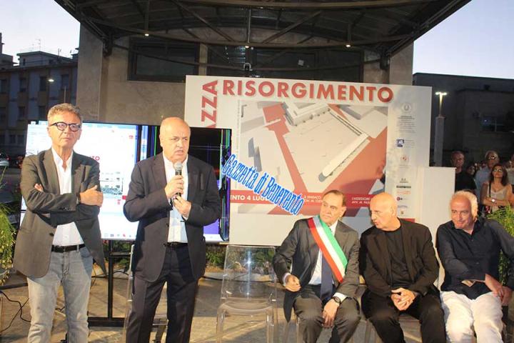 INAUGURAZIONE PIAZZA 04
