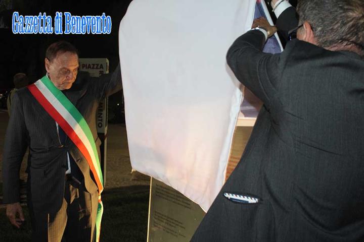 INAUGURAZIONE PIAZZA 10