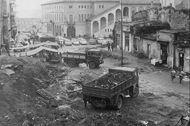 PEPPINO PIAZZA ORSINI ABBATTUTA