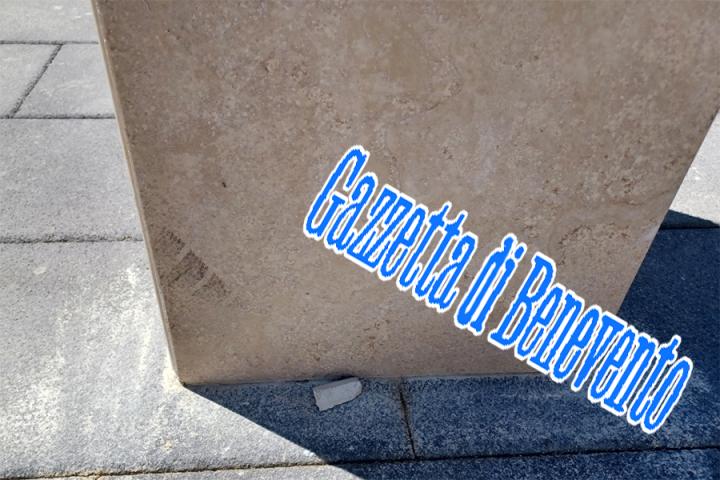 PIAZZA RISORGIMENTO VANDALIZZATA 07