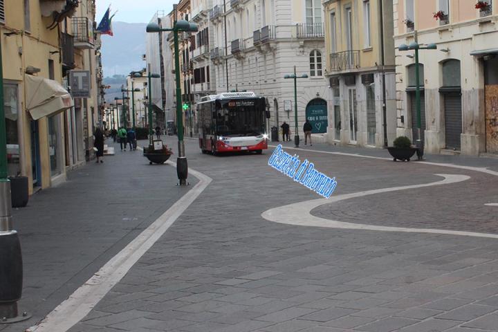 AUTOBUS LUNGO CORSO 12.10.26 06