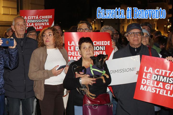 DIMISSIONI MASTELLA 11