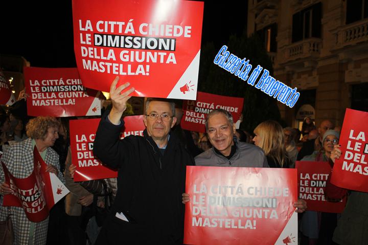 DIMISSIONI MASTELLA 16